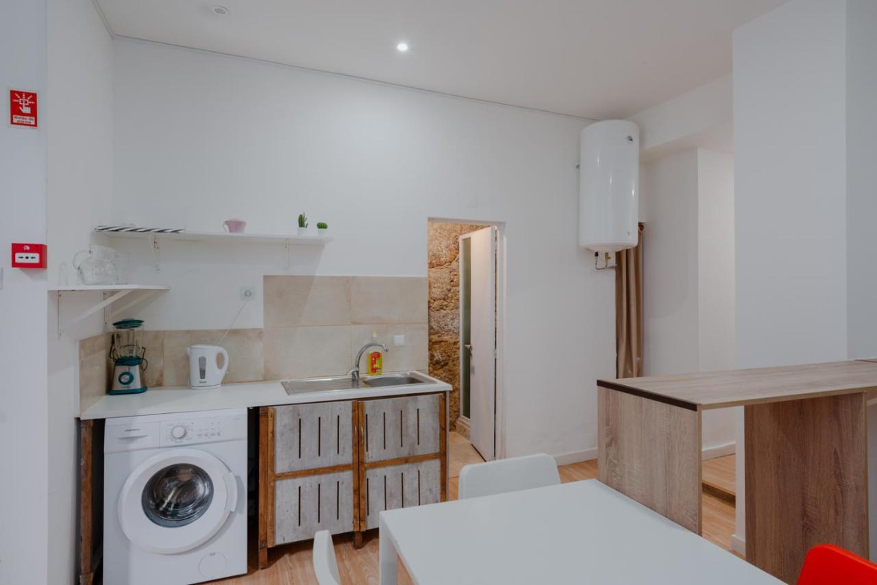 Ndussole Guest House Порто Екстериор снимка